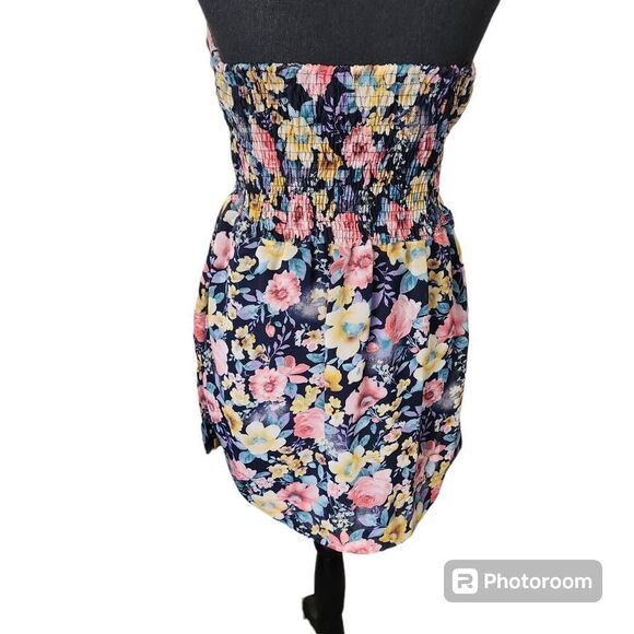Retro Pinup Forever 21 Black & Floral Print Strapless Mini Dress with POCKETS - Picture 9 of 9